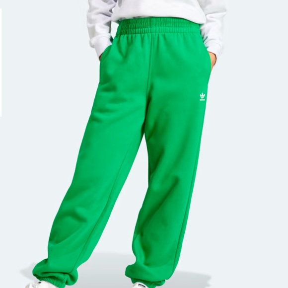 Adidas Green Sweatpants - Picture 2 of 8